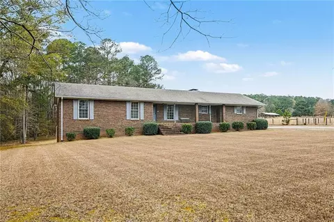 61 Bartlett Dr, Griffin, GA 30224