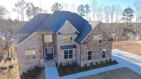 5606 Livesage Dr, Atlanta, GA 30349