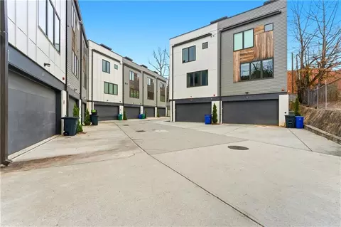 2424 Memorial Dr SE #7, Atlanta, GA 30317