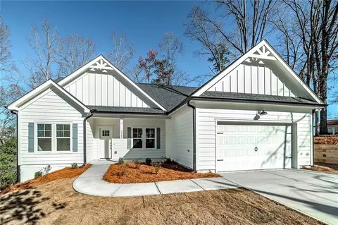 4267 High St, Buford, GA 30518