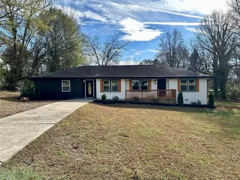 656 Moon Rd, Lawrenceville, GA 30046