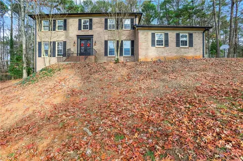 1514 Howell Highlands Dr, Stone Mountain, GA 30087