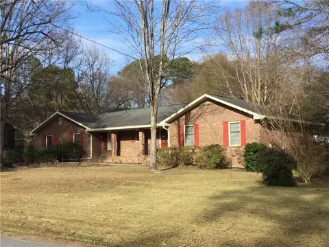 1368 Branchwood Dr, Snellville, GA 30078