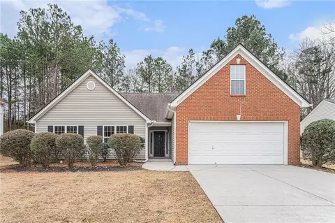415 Cedarhurst Rd, Lawrenceville, GA 30045