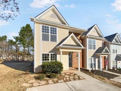 11 Pearl Chambers Dr, Dawsonville, GA 30534