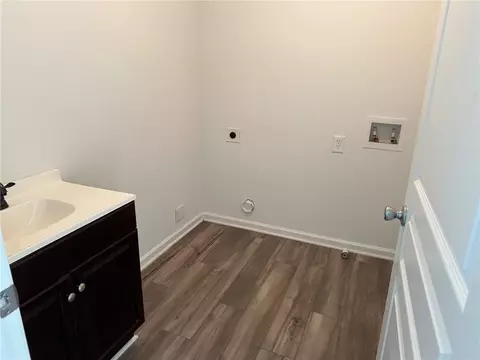 2147 Spring Rd, Gainesville, GA 30504 photo 6