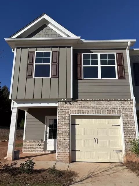 2801 Lillian Ln, Douglasville, GA 30135