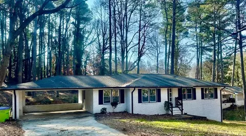 481 Hammond Dr, Atlanta, GA 30328