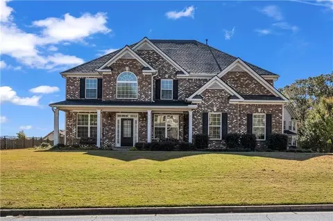 9 Little Ct, Acworth, GA 30101