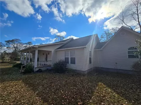 138 Lynn St, Swainsboro, GA 30401