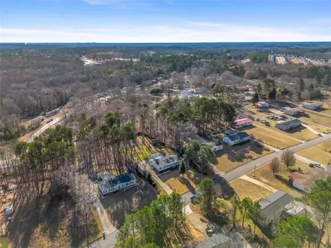 View/Area - 429 Graystone Dr, Winder, GA 30680 photo 3 of 6