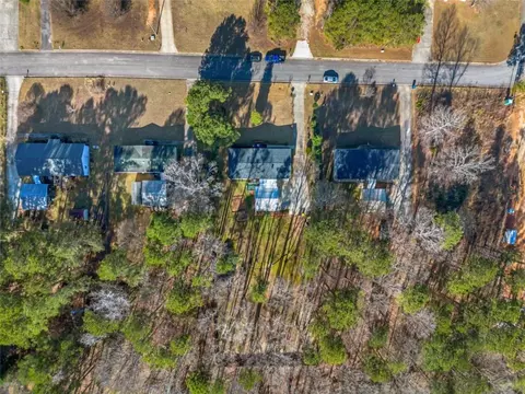 View/Area - 429 Graystone Dr, Winder, GA 30680 photo 4 of 6