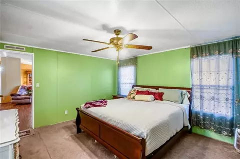 Bedroom - 429 Graystone Dr, Winder, GA 30680 photo 7 of 8