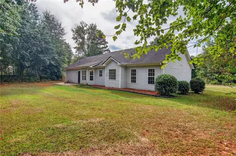 Exterior - 110 Chestnut Dr, Covington, GA 30016 photo 4 of 4