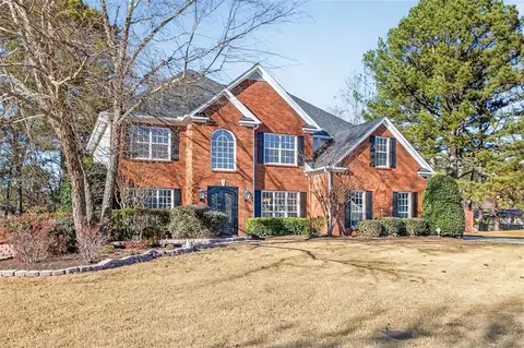 1662 Taylor Oaks Rdg, Lawrenceville, GA 30043