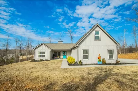 148 Chestnut Trl, Commerce, GA 30529