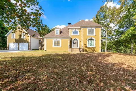 Exterior - 244 Dodgen Rd, Hampton, GA 30228 photo 1 of 5