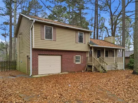 3787 Memorial Pkwy NW, Kennesaw, GA 30152