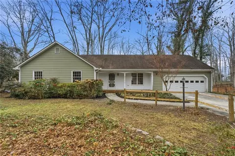 1715 Hidden Hollow Ct SW, Conyers, GA 30094