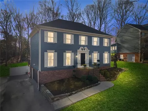 1498 Summer Hollow Trl, Lawrenceville, GA 30043