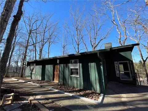 5350 Woodland Cir, Gainesville, GA 30504