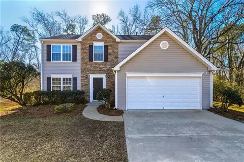 7570 Old Field Cove Rd, Cumming, GA 30028
