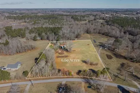 59 Pope Rd, Villa Rica, GA 30180