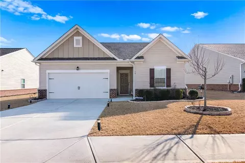 95 Randette Dr, Covington, GA 30016