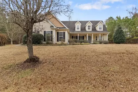 212 Hedgewood Dr, Hampton, GA 30228
