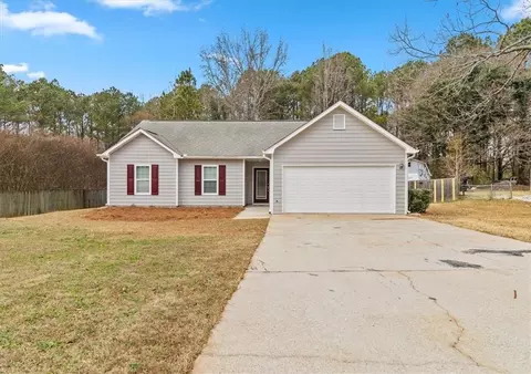 311 Crosswalk Dr, Auburn, GA 30011