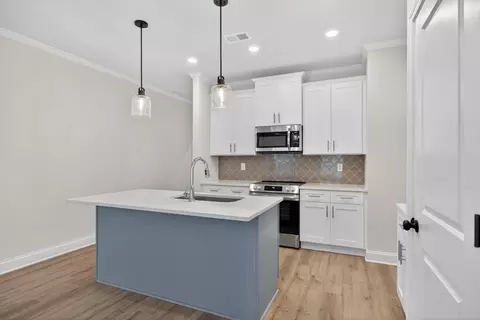 Kitchen - 23 Benscot Dr, Austell, GA 30106 photo 2 of 4