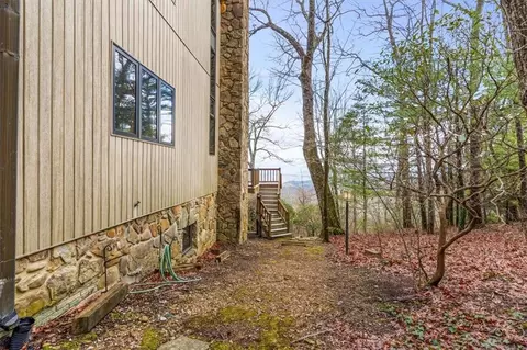 Exterior - 576 Apache Trl, Chatsworth, GA 30705 photo 19 of 32