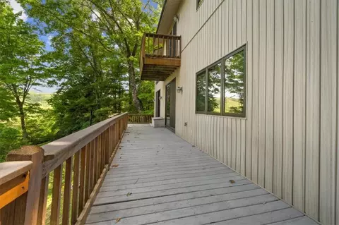 Exterior - 576 Apache Trl, Chatsworth, GA 30705 photo 6 of 32