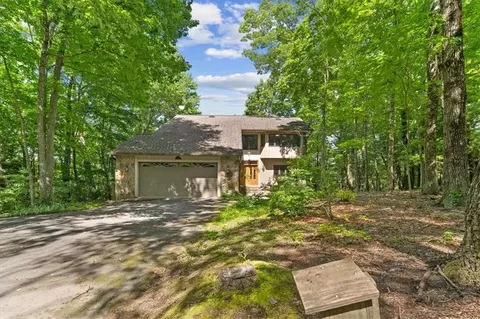 576 Apache Trl, Chatsworth, GA 30705