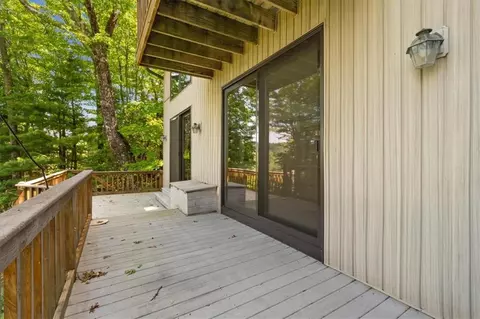 Exterior - 576 Apache Trl, Chatsworth, GA 30705 photo 8 of 32