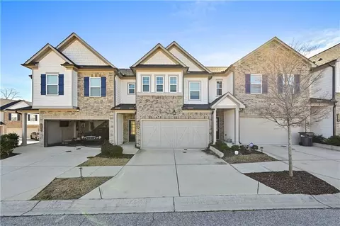Exterior - 1102 Lossie Ln, Grayson, GA 30017 photo 2 of 10