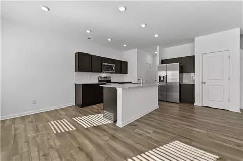 Kitchen - 1102 Lossie Ln, Grayson, GA 30017 photo 1 of 4