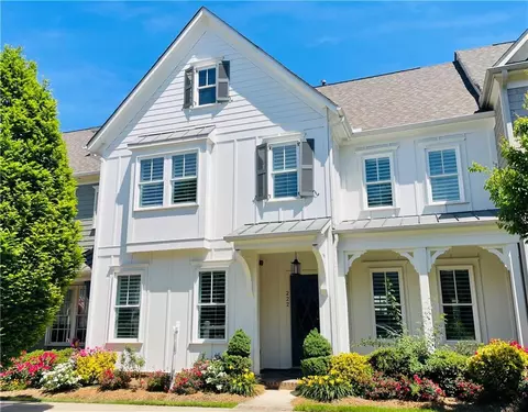 222 Dawson Dr, Woodstock, GA 30188
