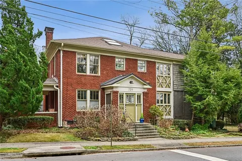 729 Virginia Cir NE, Atlanta, GA 30306