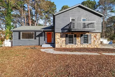 1295 Brookvale Dr, Riverdale, GA 30296