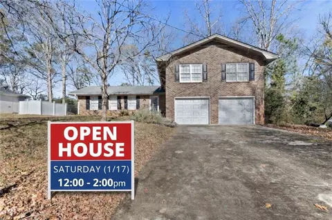 4100 Indian Manor Dr, Stone Mountain, GA 30083