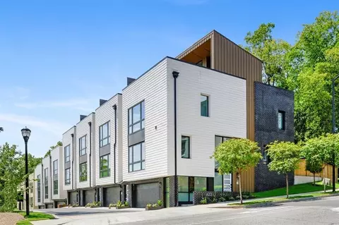 622 Bellemeade Ave NW #9, Atlanta, GA 30318