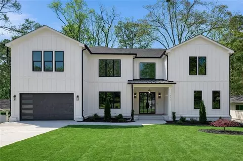 1696 Dunwoody Pl, Atlanta, GA 30324