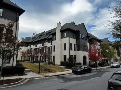 6580 Aria Village Dr, Sandy Springs, GA 30328