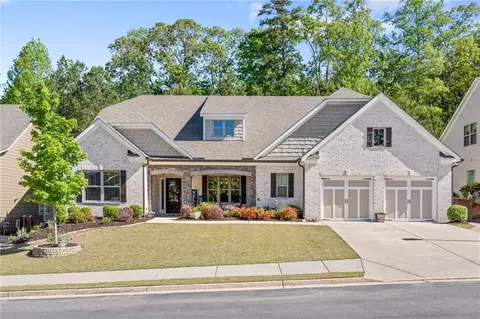 73 Highpointe Dr, Dawsonville, GA 30534