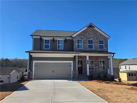 715 Bristol Dr, Loganville, GA 30052