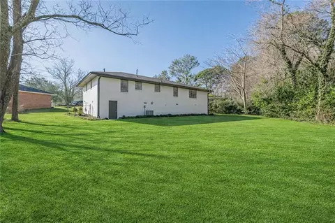 Exterior - 6012 Danbury Ct, Morrow, GA 30260 photo 2 of 2