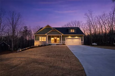 386 Mulberry Cir, Jasper, GA 30143