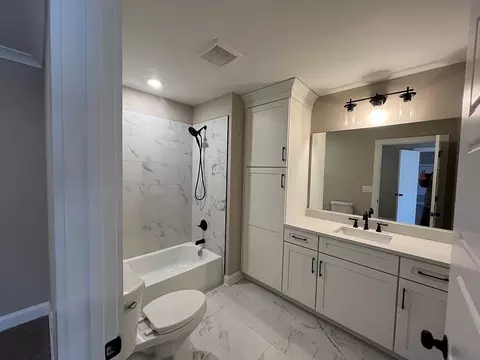 Bath - 2226 Upper Burris Rd, Canton, GA 30114 photo 8 of 8