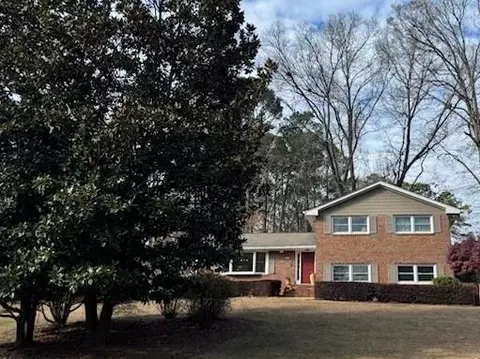 2562 Coralwood Dr, Decatur, GA 30033